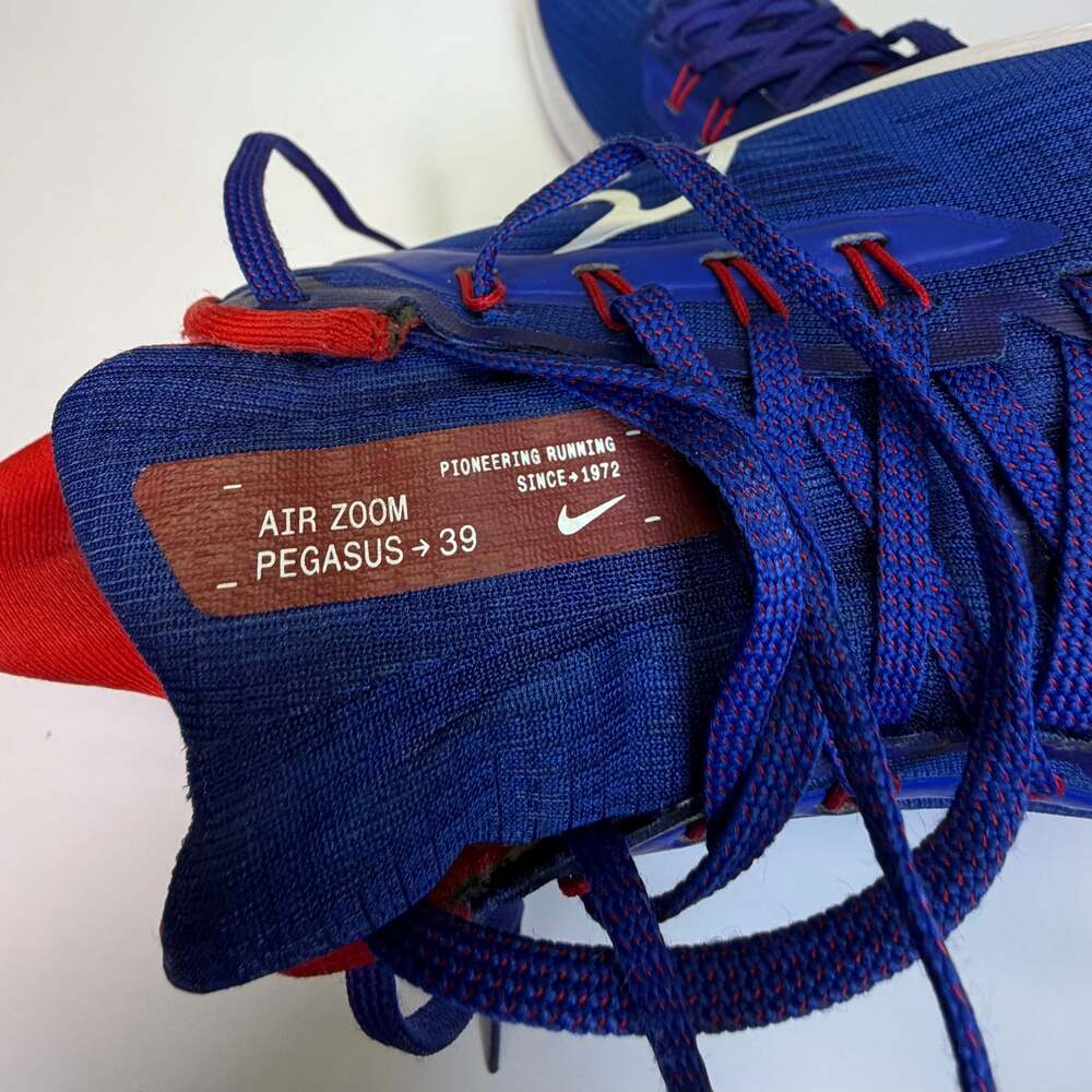 Nike Air Zoom Pegasus 39 Buffalo Bills NFL Sneakers Men’s 9.5 - Picture 6 of 14